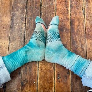 Men's Teal Crew Socks - Comfortable Everyday Socks